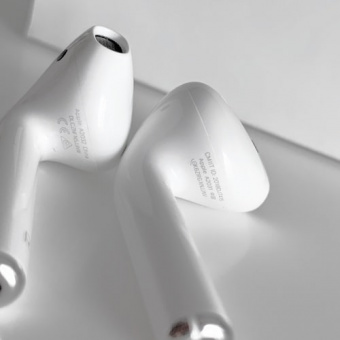 Наушники AirPods 2